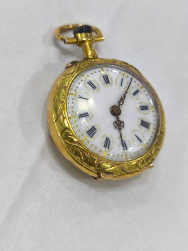 Ancienne montre col femme - à,