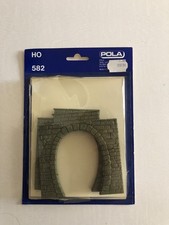 Entrée de tunnel - Train - HO - 582 - Pola