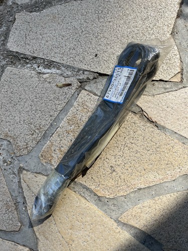 Bras gauche neuf - , emballage