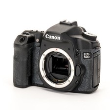 Canon EOS 50D env. 9 000