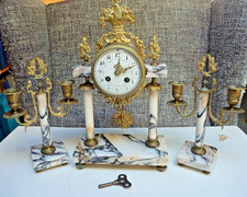 Pendule Portique Bronze Doré