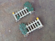 Good original part to repair your crossing LR fence, tree VGC