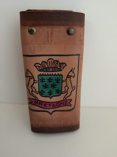 Ancien étui porte clés