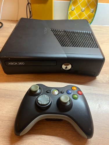 Xbox 360 slim 4go - xbox, –