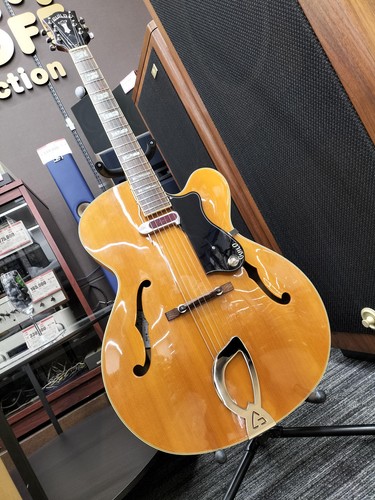 Guitare électrique guild - guitare,