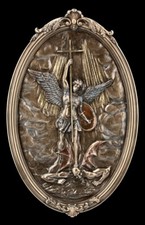 Bas-Relief Mural Ange Saint