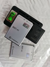 BST-41 Battery + LCD Charger