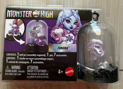 Monster high pet keychain - high,