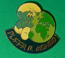 PIN'S SCHTROUMPF " PUFFA IL