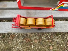 britains round bale trailer 1/32 9534