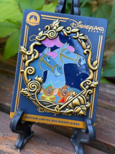Disneyland paris pin - disneyland,