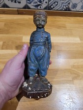 Statuette d'écolier publicitaire chaussures DRESSOIR - Objet publicitaire