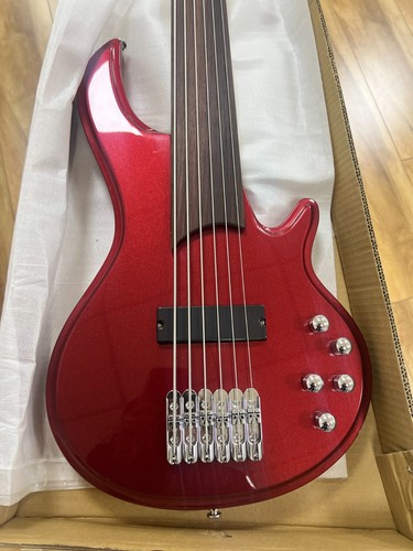 Custom metallic red fretless - red,