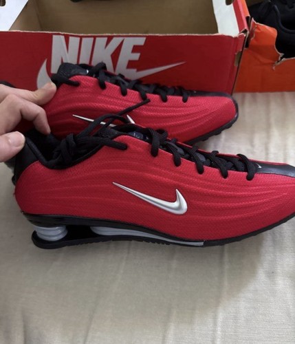 Nike chaussures rouges noires - nike, rouges/noires