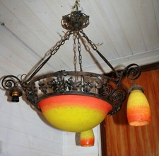 LUSTRE art déco en fer forgé  PATE DE VERRE MULLER FRERES LUNEVILLE *