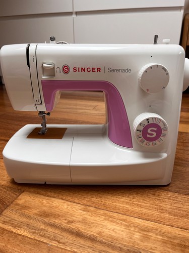 Machine coudre singer 323l - machine,