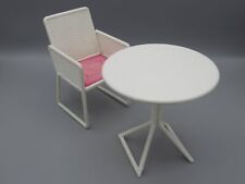 Round table height 11 cm and armchair for doll