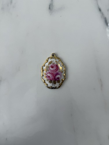 Pendentif ancien porcelaine - pendentif,