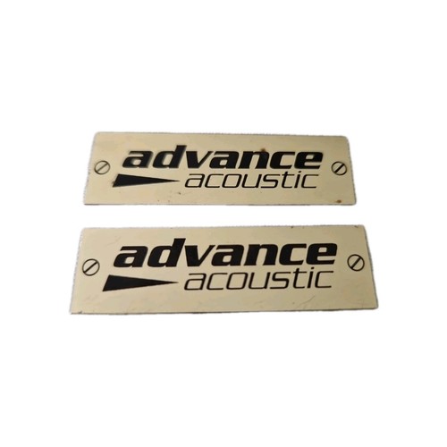 Logos badges métal advance - /,