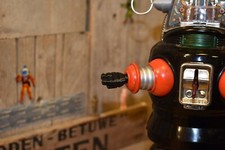 Nomura * Mechanized Robby Robot: 3D Printed Flexible Hands L+R. VST