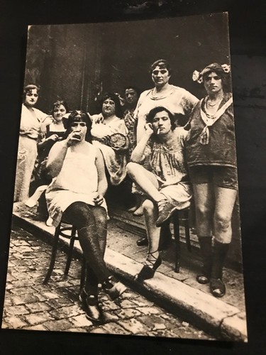 Carte paris 1900 plaisirs - carte,