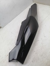 Carénage arrière droit