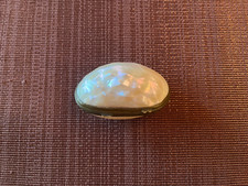 Ancienne boîte à chapelet en nacre