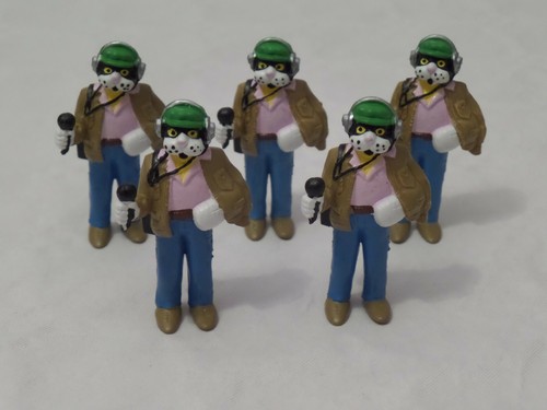 Lot figurines téléchat - figurines,