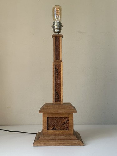 Pied lampe building - de,