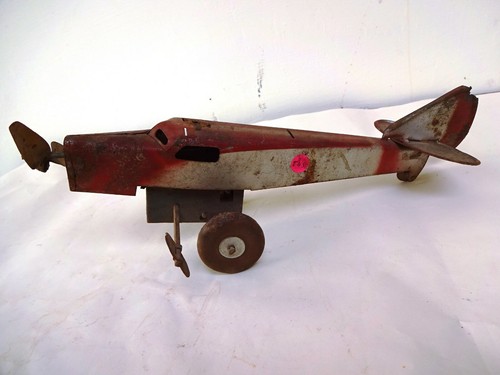 Avion biplan ancien tôle - avion,