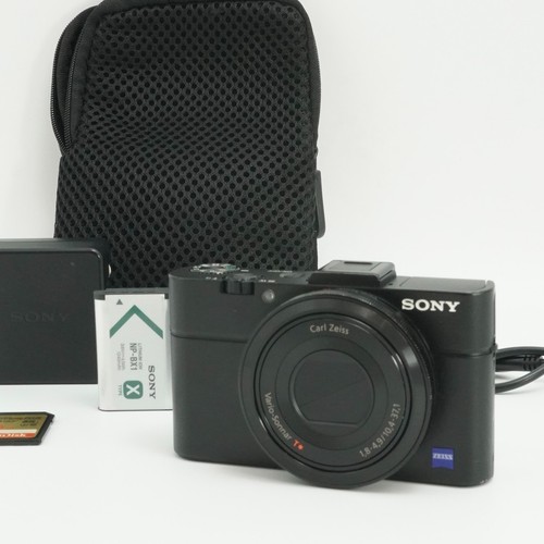 Appareil photo numérique 20,2