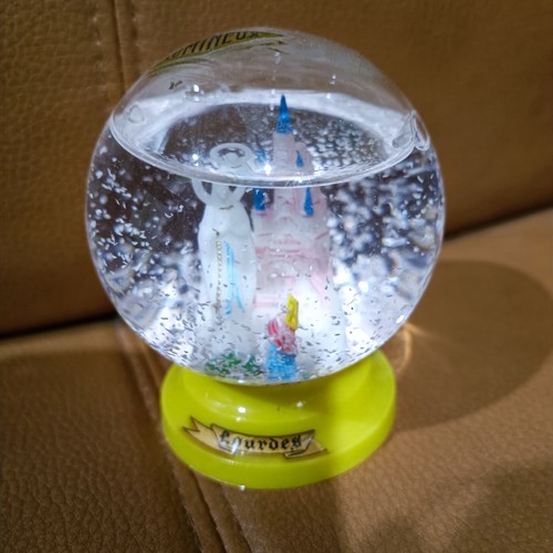 Ancienne boule neige - boule,