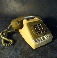 rare téléphone design cadran vert kaki militaire rétro vintage loft indus usine