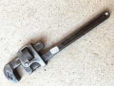 (No. 247) ANTIQUE TOOL small plumber's claw wrench 24 cm.