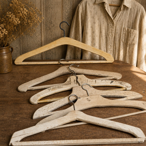 Vieux cintres bois - cintres,