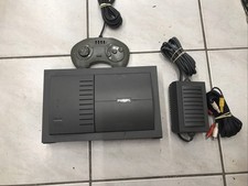 Console Philips CDI 450 avec Manette Câbles et alimentation deafut de lecture