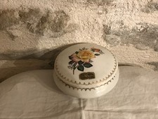 Bonbonnière en porcelaine de Limoges, décor floral