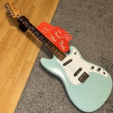 Fender Offset Series / Duo - Sonic / Guitare électrique avec SC fabriqué en 2018