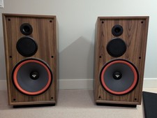 Cerwin Vega DX-9 Speakers