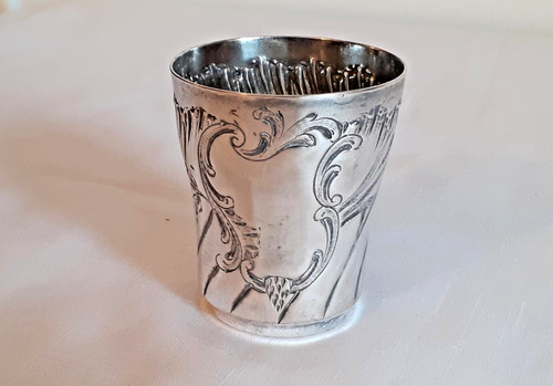 Ancienne timbale art nouveau
