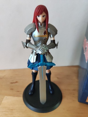 Figurine fairy tail erza - tail,
