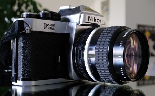 Nikon fe2 nikkor 35mm - nikon, f/2