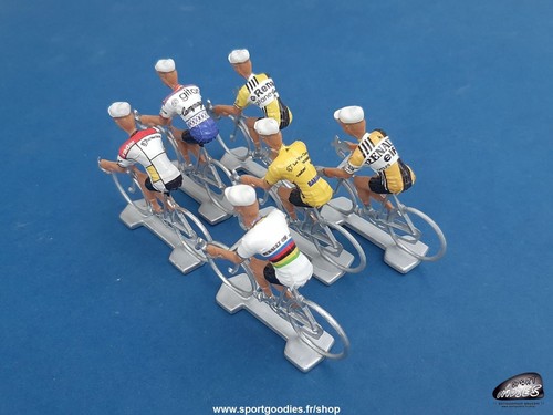 Lot cyclistes miniatures - 6,