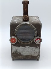 Ancienne lampe de cheminot