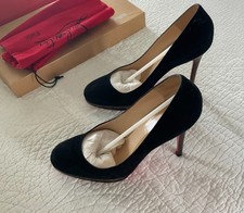 Louboutin Simple Pimp daim et