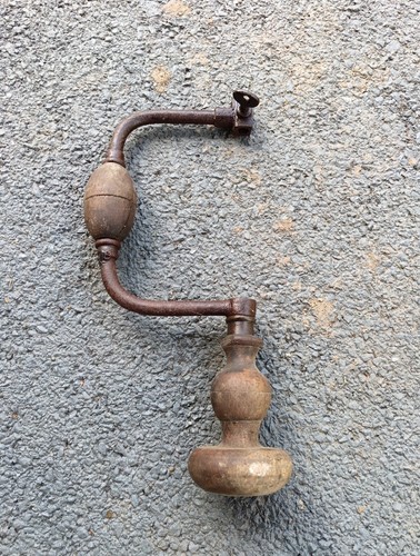 Ancienne chignole perceuse - ancienne,