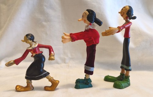 Trois figurines olive oil - figurines, une