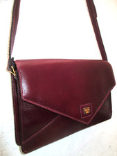 LE TANNEUR  petit Sac à main bandoulière cuir bordeaux   Authentique  vintage