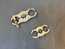 Lot de 2 anciens huits chiffre