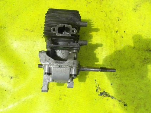 Bloc moteur piston - moteur,